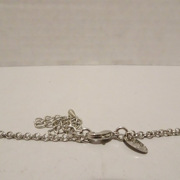 Lia Sophia ESCAPADE / BEGUILE Glass Bead Silver Tone Necklace Dangling Ovals - Picture 2 of 2